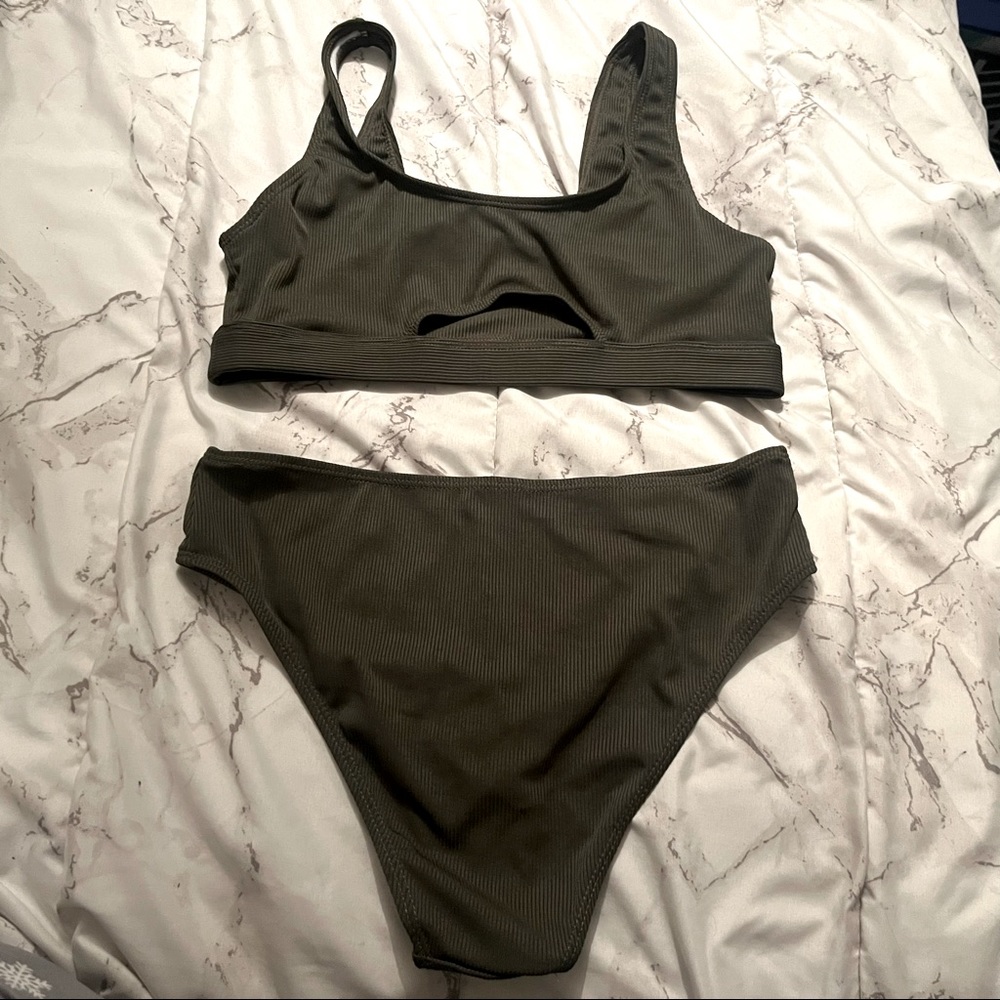 Green ribbed bikini size‎ M